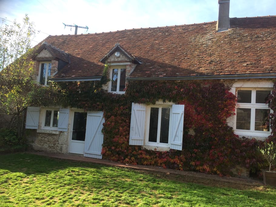 Notre maison aux couleurs de l'automne