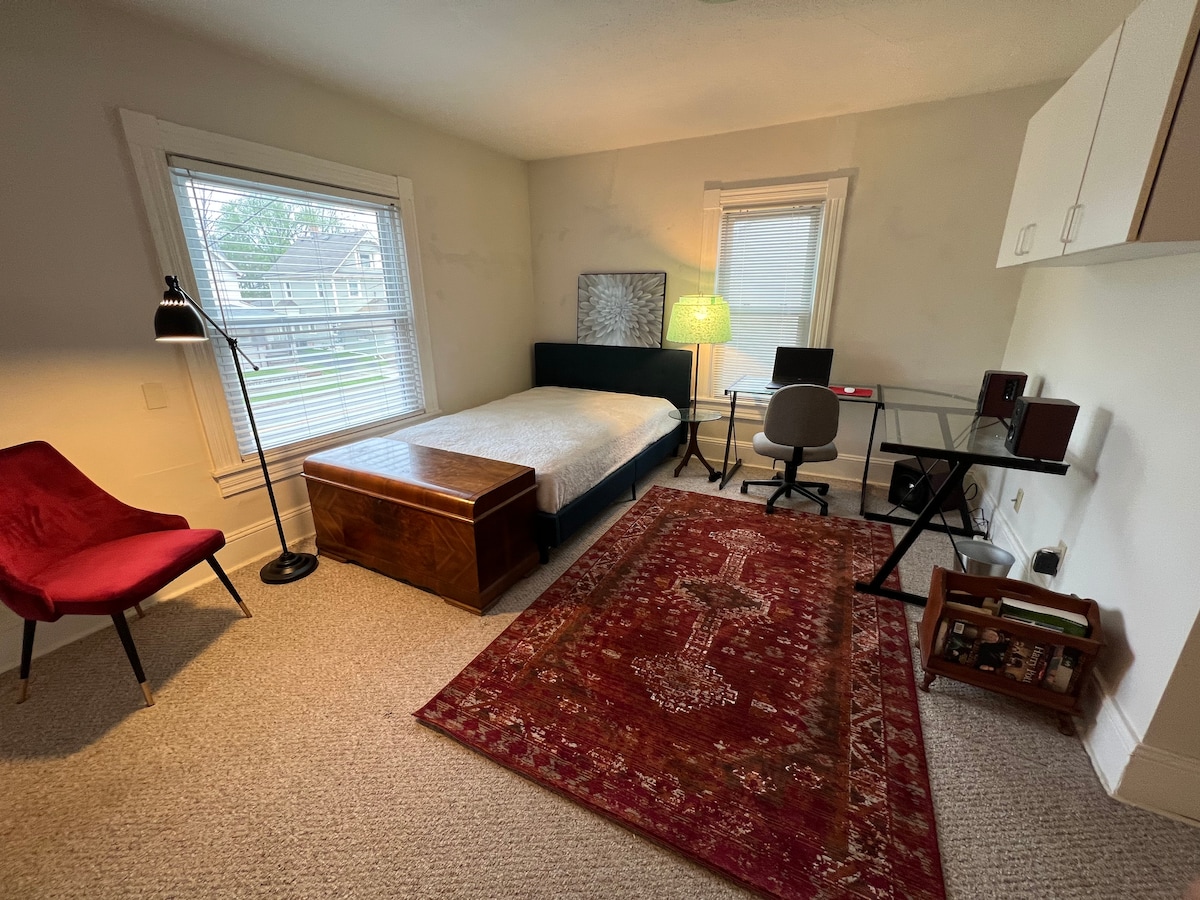 غرفة النوم 2