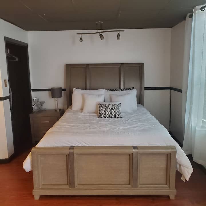 Syracuse Vacation Rentals Airbnb