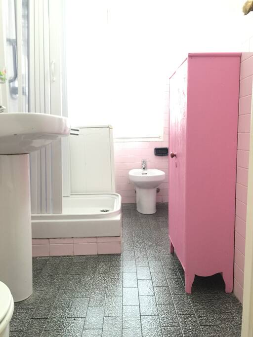 Bagno con doccia