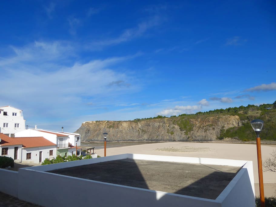 Vista da casa para a praia View from the house fro the beach