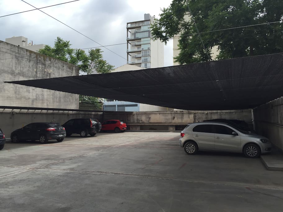 Cochera con porton con control remoto