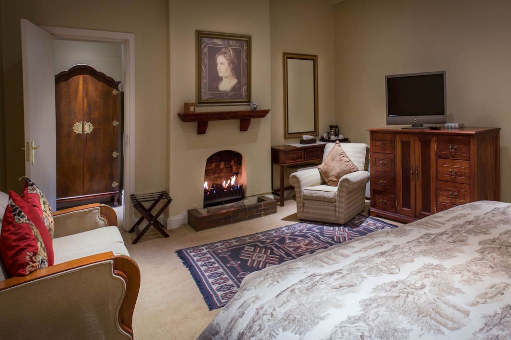 Executive Room with a fireplace