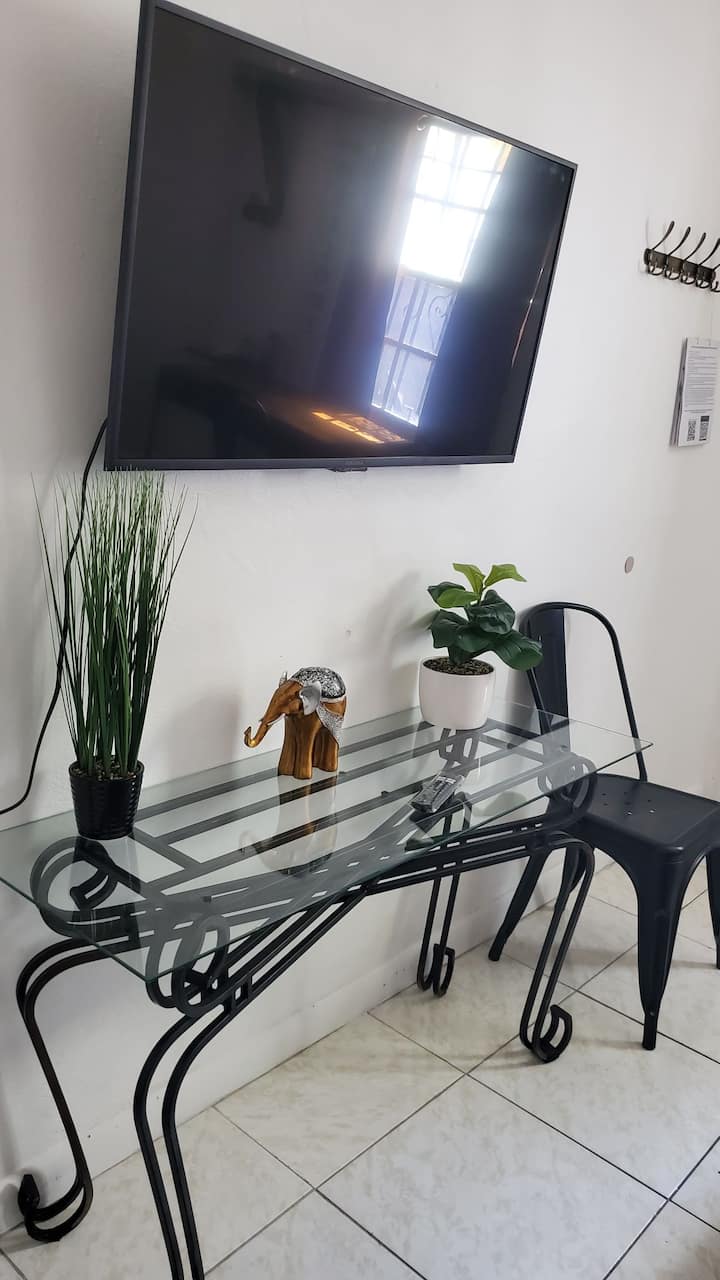 # 3. Cozy Entire Studio In Little Havana - Miami, FL