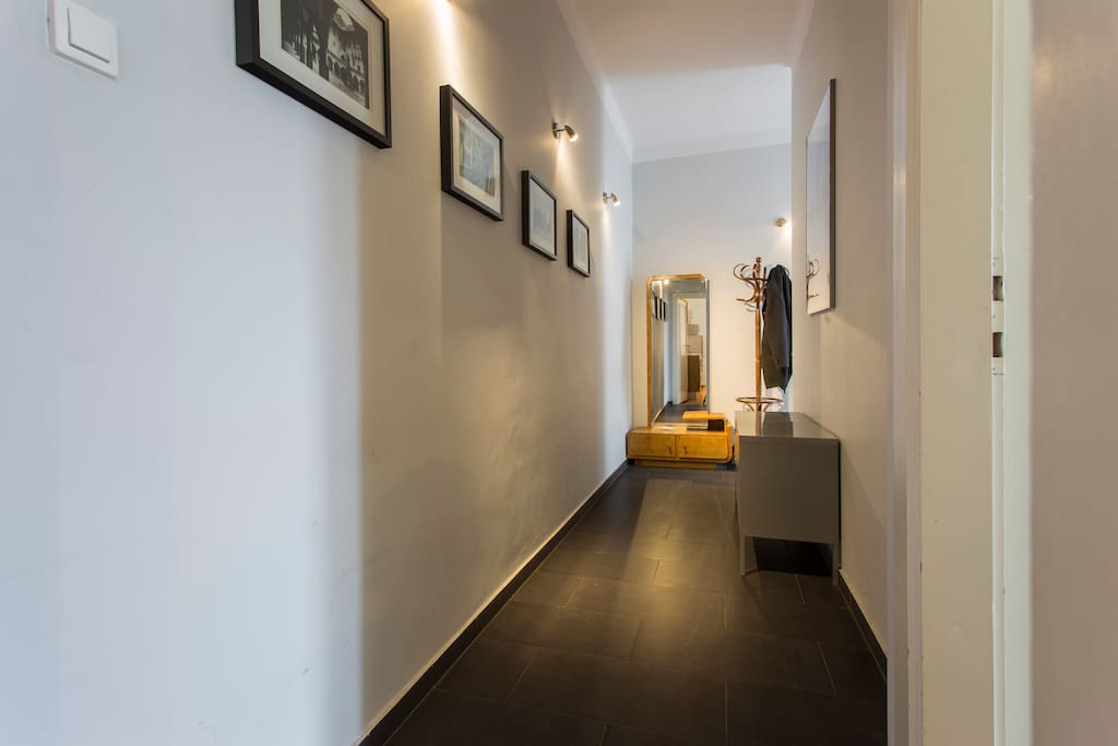 The long entrance corridor