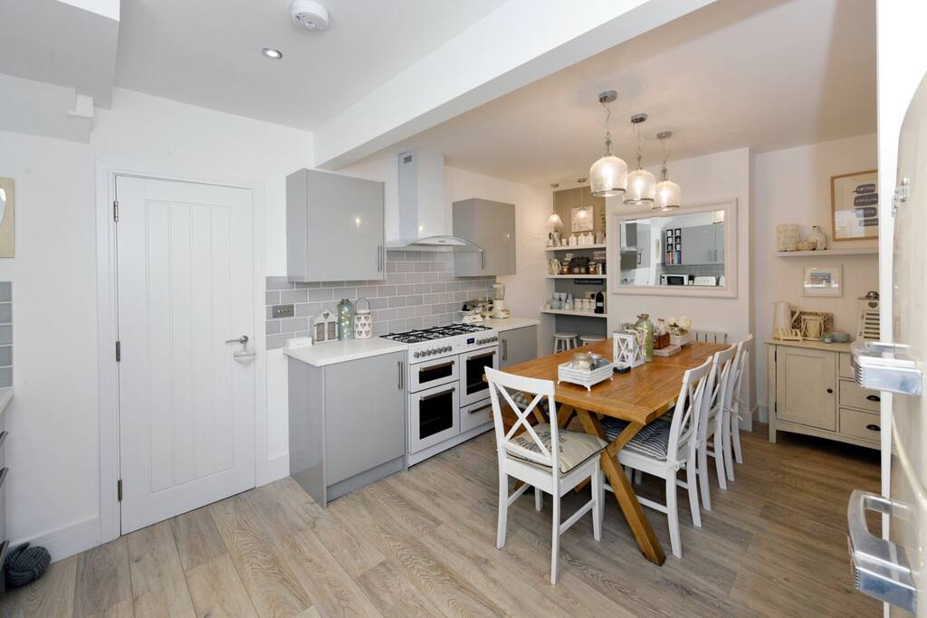 Large well equipped kitchen with 7ft oak dining table