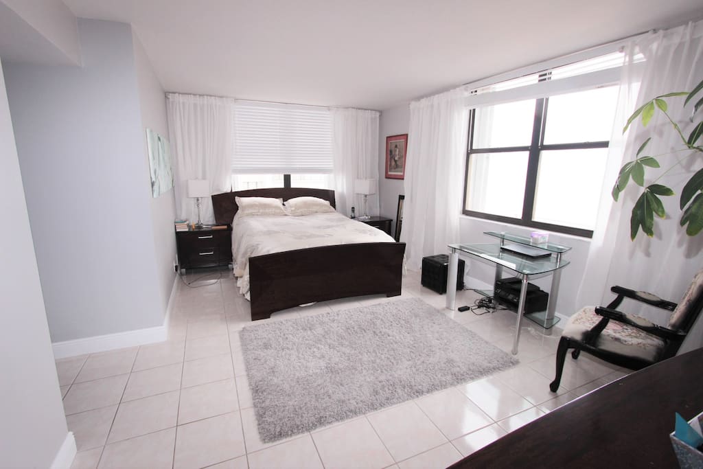 1st bedroom