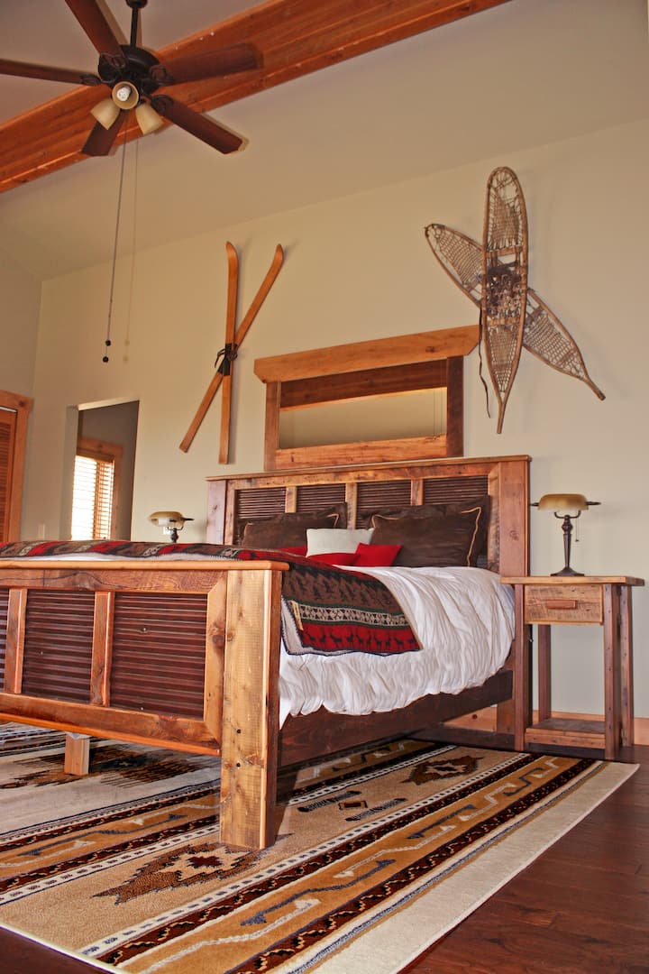 Main: North View of Master Bedroom