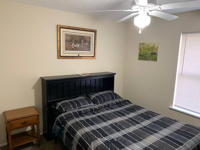 Cozy Private Bed and Bath