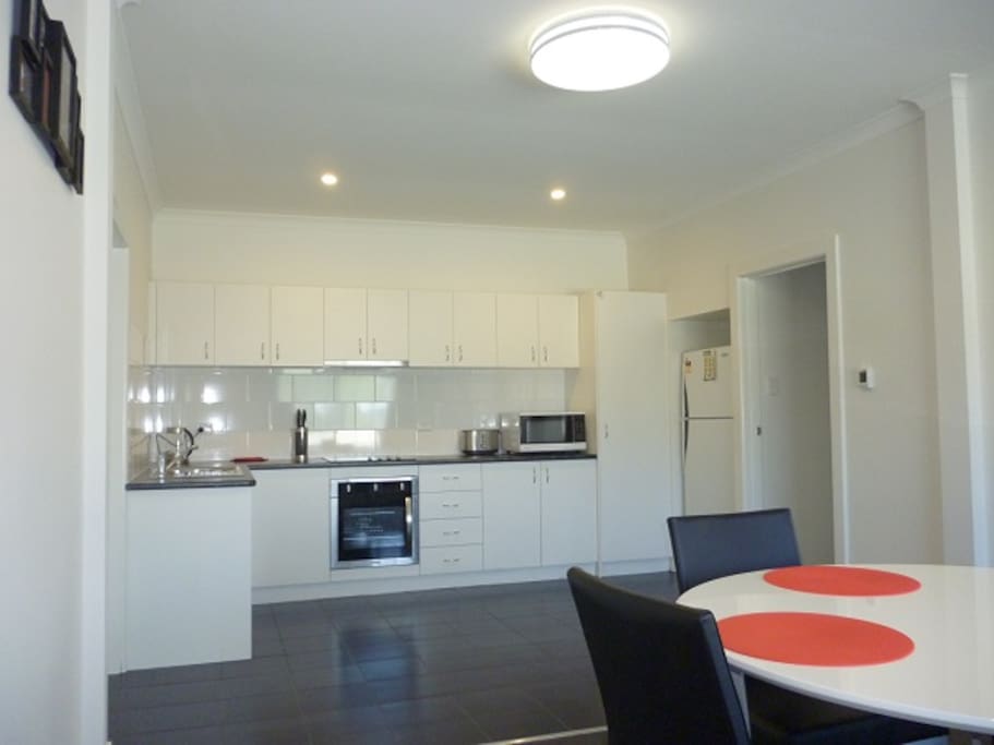 Kitchen/Dining