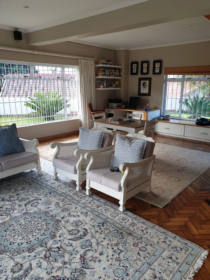 Luxurious Family Home. - 움랑가
