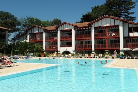 Appartement dans résidence  4* avec piscine