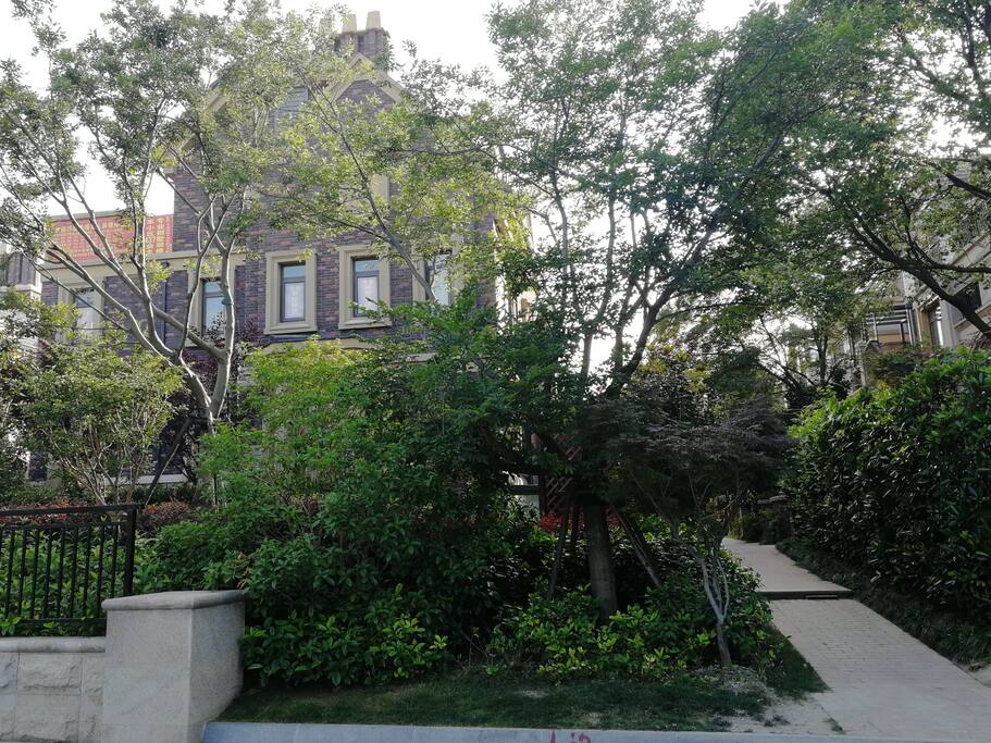 小区环境