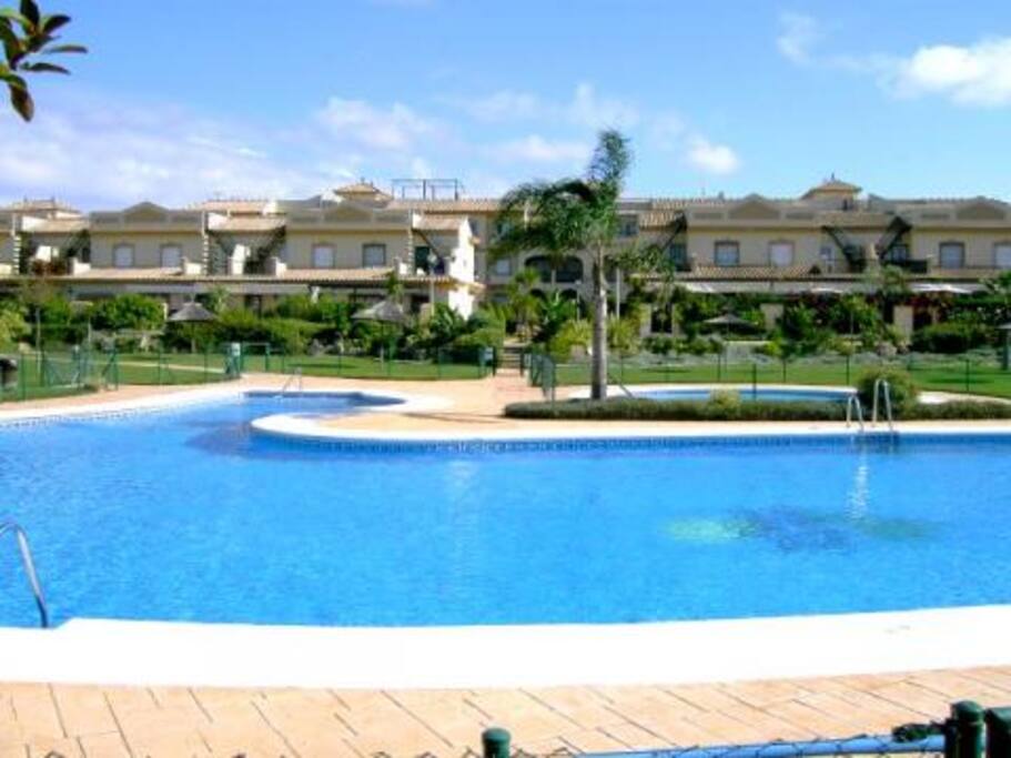 piscina comunitaria