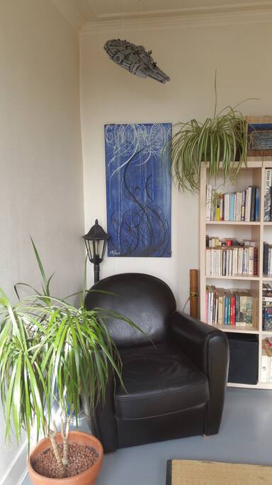 Reading place. Work for closes too.