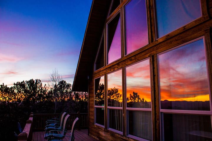 The Fortress at Pikes Peak Cripple Creek Wifi/Spa