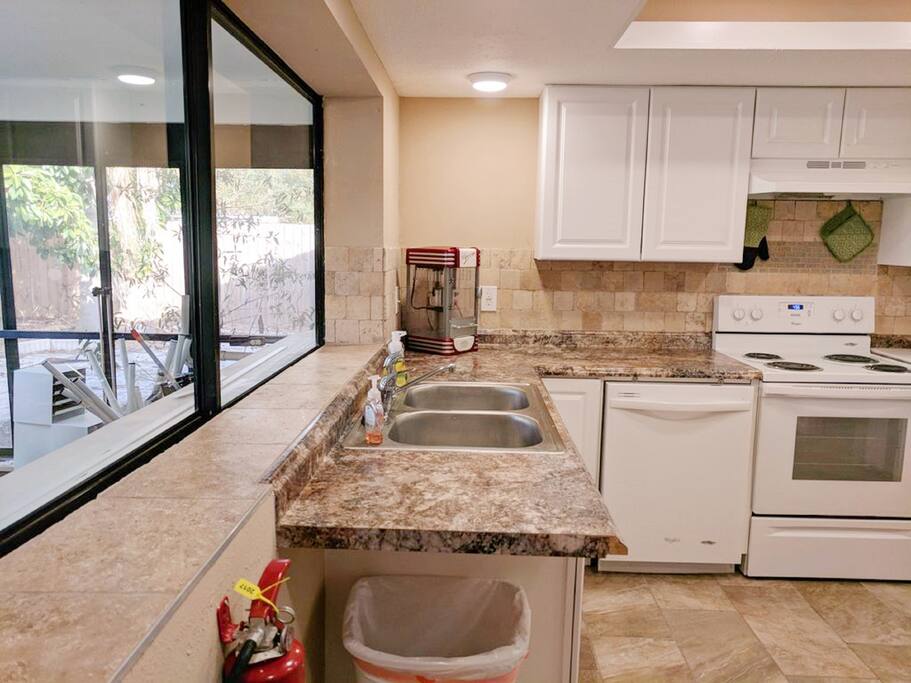 Huge Backyard Facing Window! Faces fenced yard and screened lanai to RELAX in.