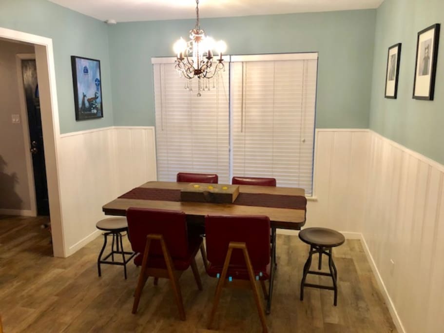 Dining room with table for 6