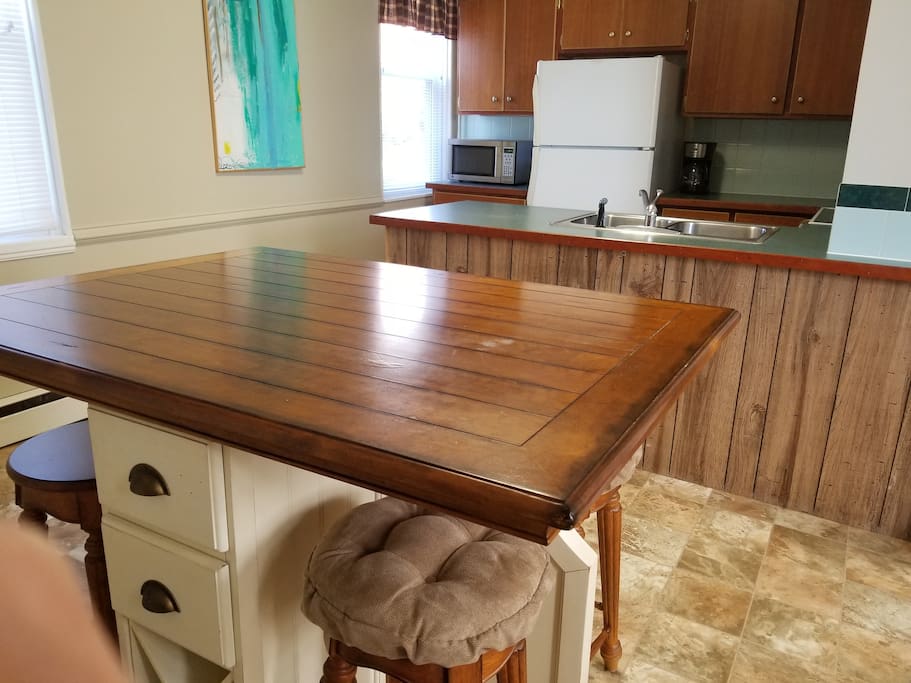Eat in kitchen