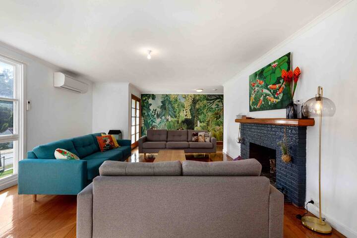 The CURE at Derby – The Doctors Residence. Main St gallery image 4