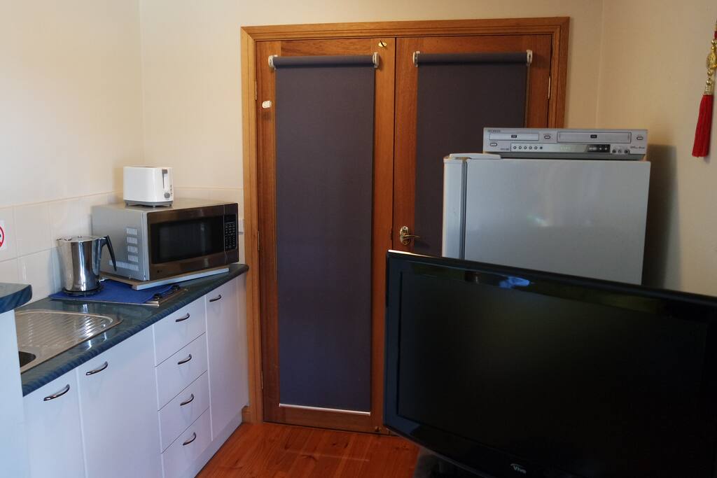 Self serve coffee/tea/cereal available in your room.
