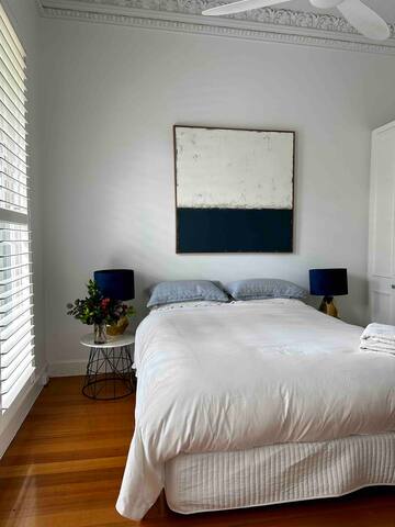 Albert Park – 1 minute to beach gallery image 4