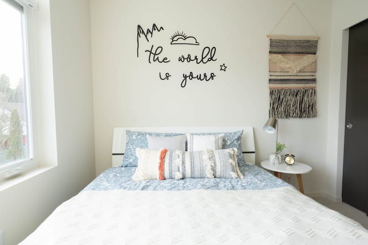 Bedroom #3: Queen beds w/closet, second floor.