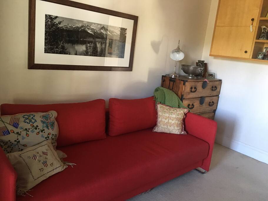 Office/Guest Room