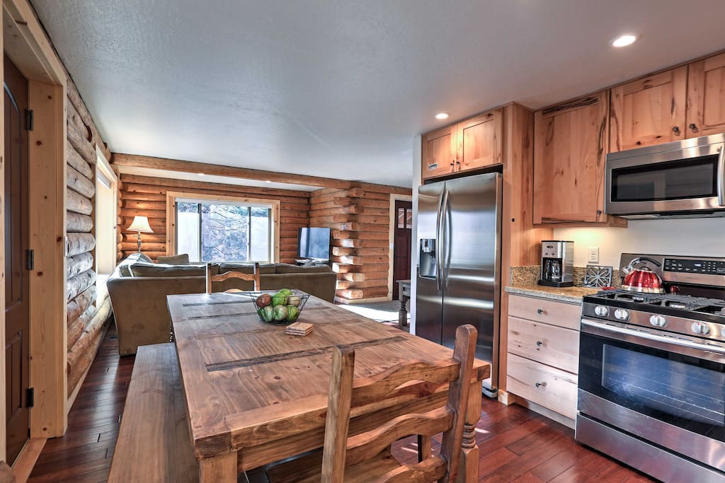 This 1,200-square-foot cabin perfectly combines cozy and chic for 8 guests.