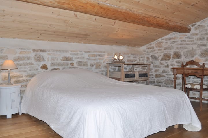 Спална соба бр. 3, 2 кат