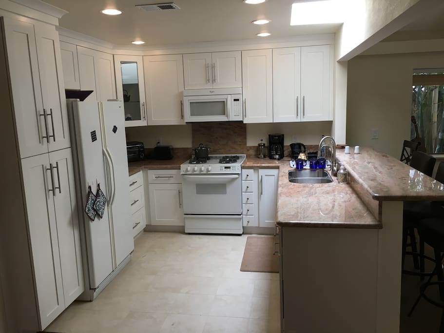 Modern kitchen.