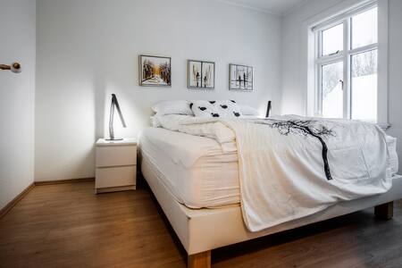 Great Location Downtown Apt.