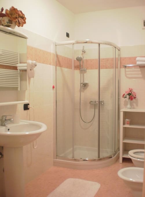Bagno privato camera Rosa