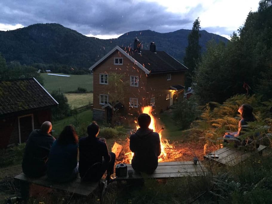 Stookplaats
Make your campfire