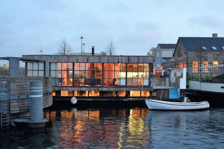 Boathouse – houseboat and evening sun Copenhagen K