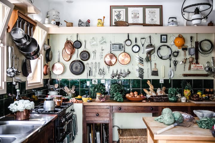 Une partie du spectacle de la maison.  Comme nous le rappelons à nos invités, le "Autre" La cuisine est au Smithsonian.  Non seulement vous nous visitez, vous pouvez aussi y cuisiner !