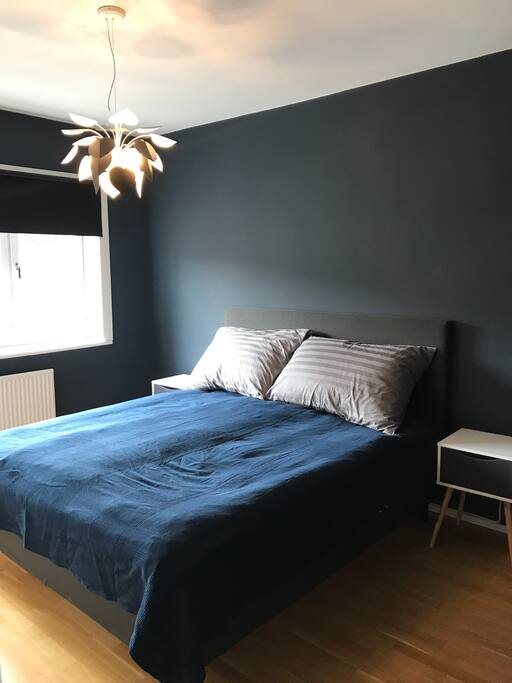 Separat soverom med 180cm seng