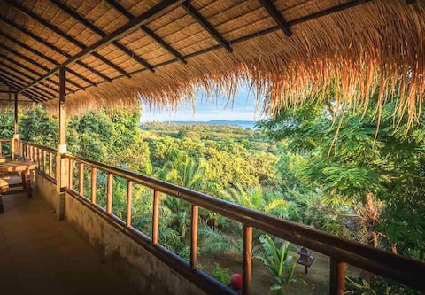 Cute & bright Island Suites with amazing sea-views