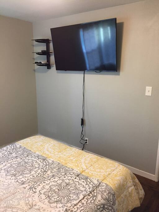 55' HD TV