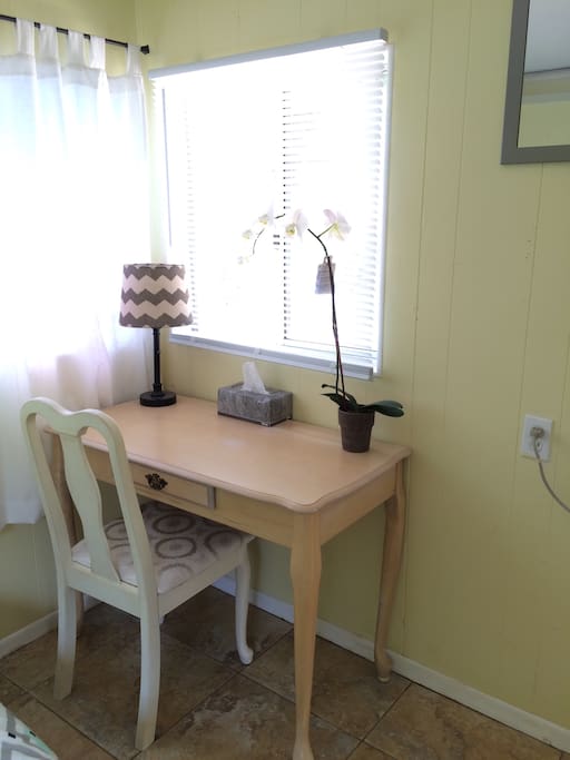 Writing desk