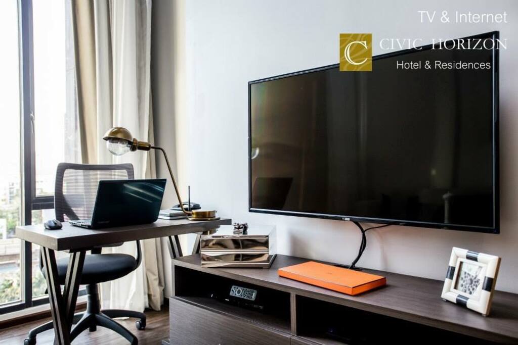 Cable TV & DVD Player