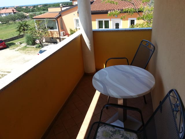 ATELIERWOHNUNG