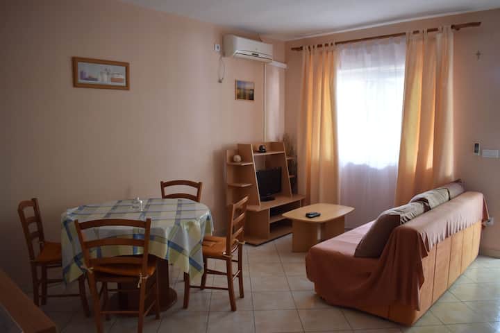 Apartment Angelina I Korcula - Lombarda
