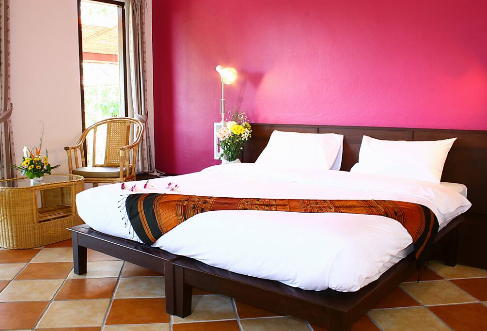Deluxe Top View Room