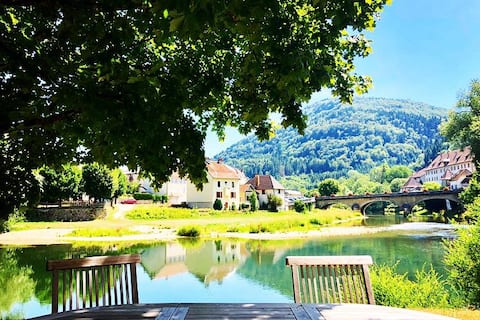 Between Doubs and Dessoubre