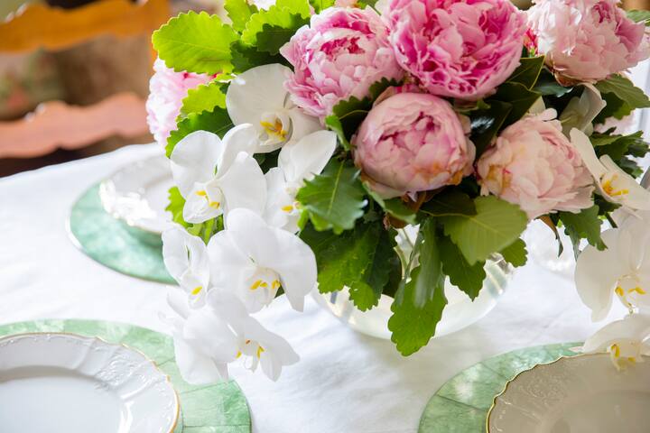 Edgecliff Retreat gallery image 5