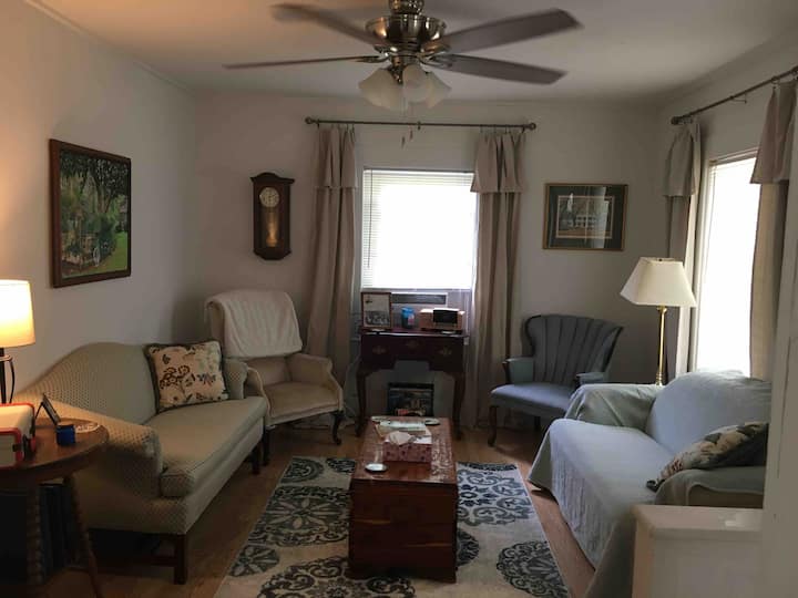 Pet Friendly Cottage, Huge Backyard Inlake Toxaway - Sapphire, NC