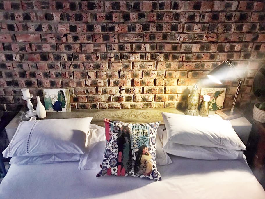 King-size bed