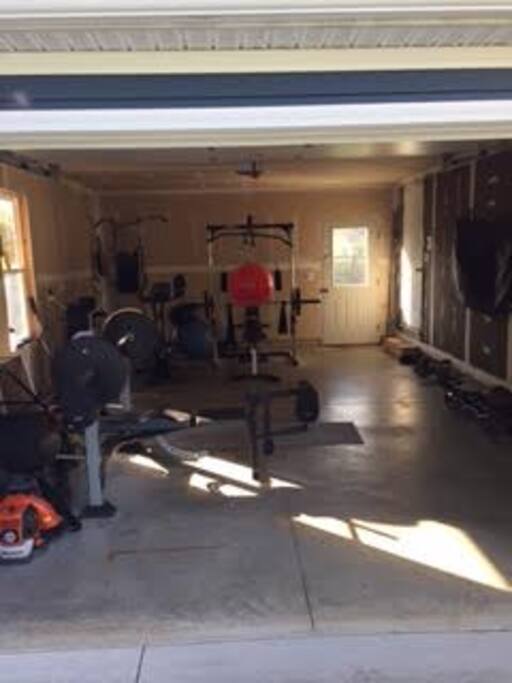 Garage gym