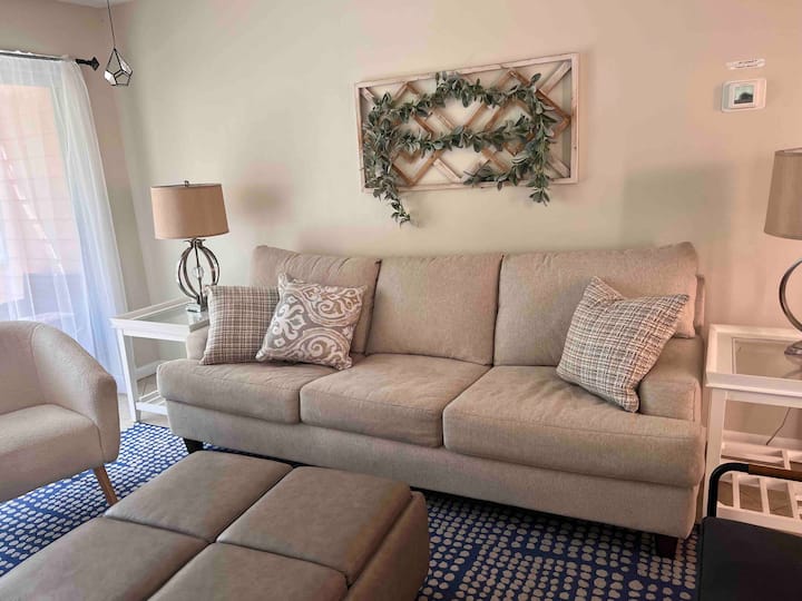 Rare Oasis By The Beach 2br/2ba Pool Quail Hollow - Crescent Beach, FL